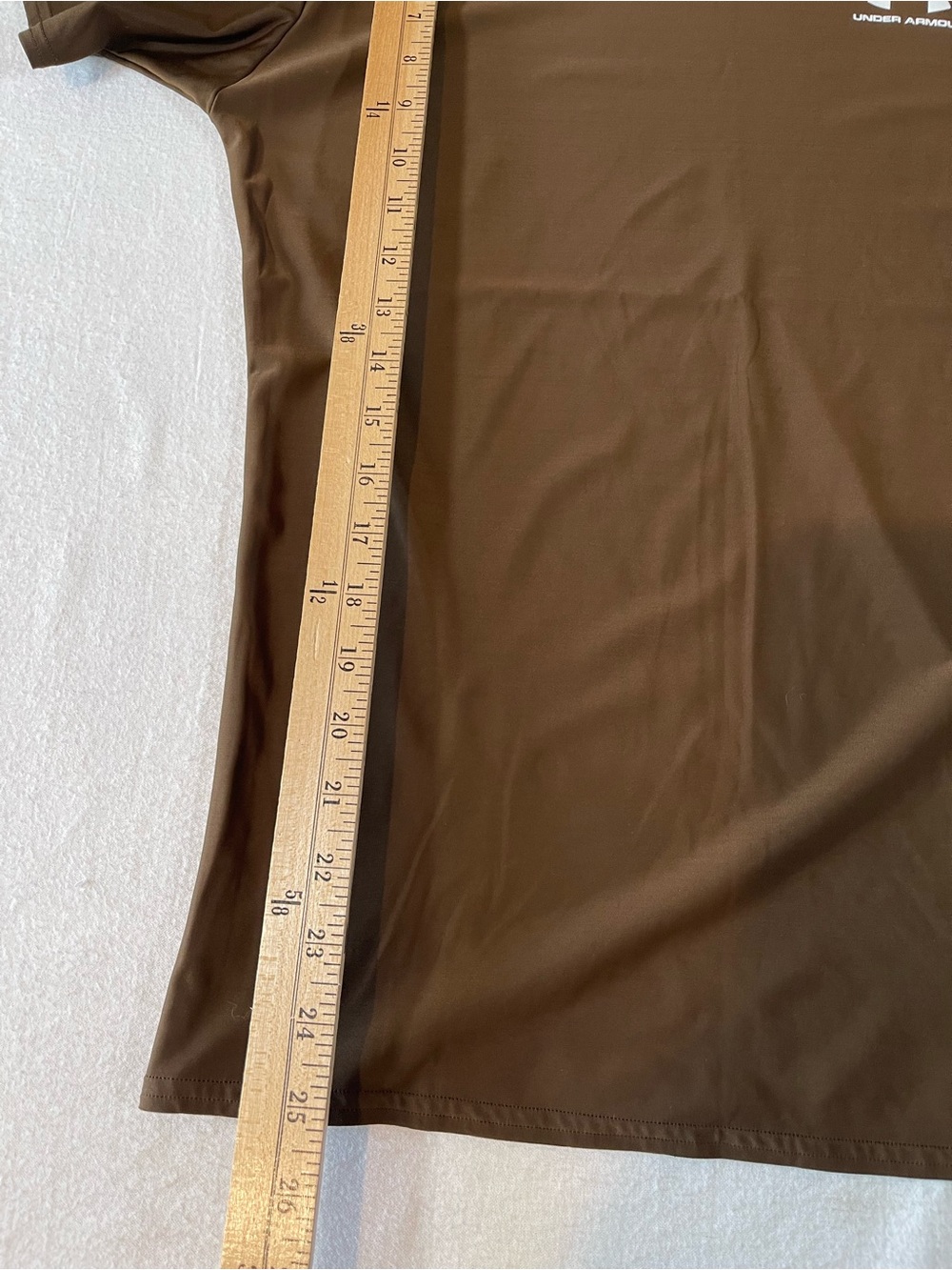 Under Armour Brown Short Sleeve Performance Tee with White Logo - Picture 14 of 14